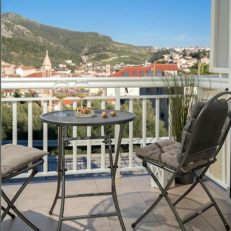Novak Guesthouse - Zf Hvar Hvar Town Bagian luar foto