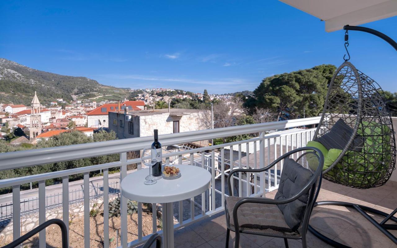 Novak Guesthouse - Zf Hvar Hvar Town Bagian luar foto