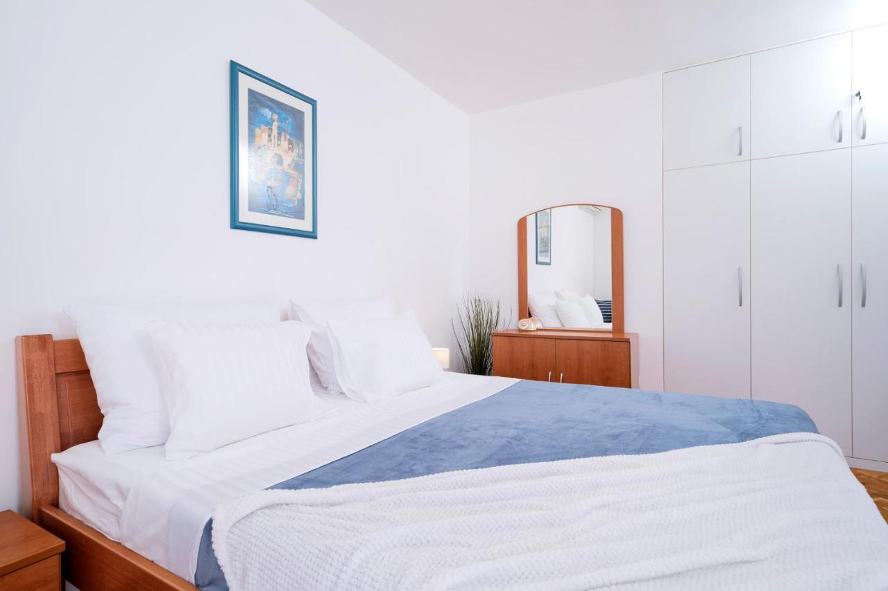 Novak Guesthouse - Zf Hvar Hvar Town Bagian luar foto