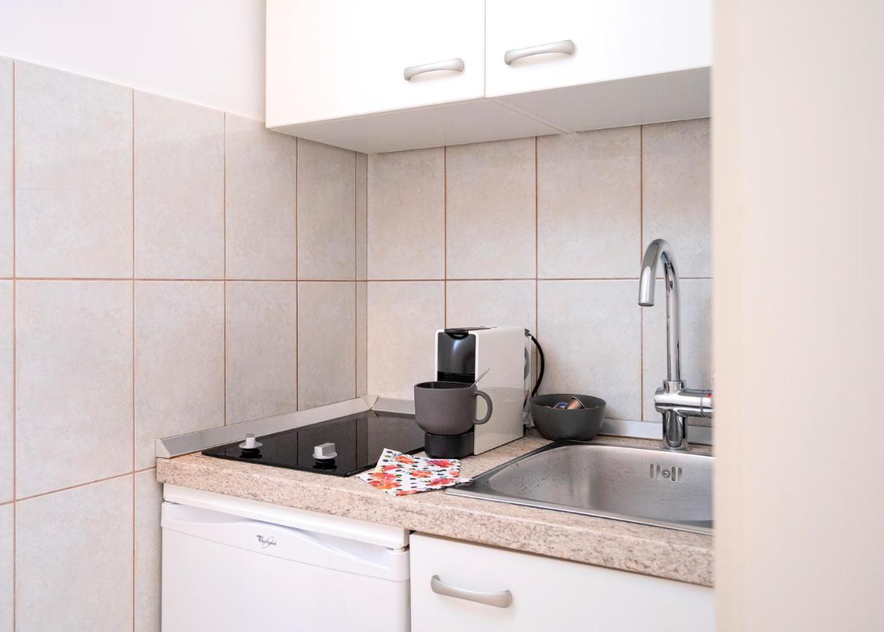 Novak Guesthouse - Zf Hvar Hvar Town Bagian luar foto