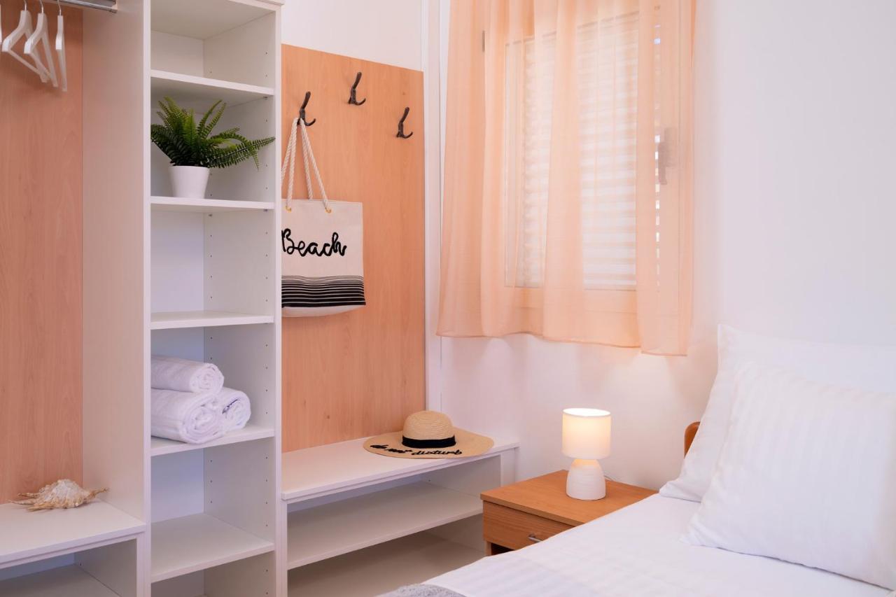 Novak Guesthouse - Zf Hvar Hvar Town Bagian luar foto