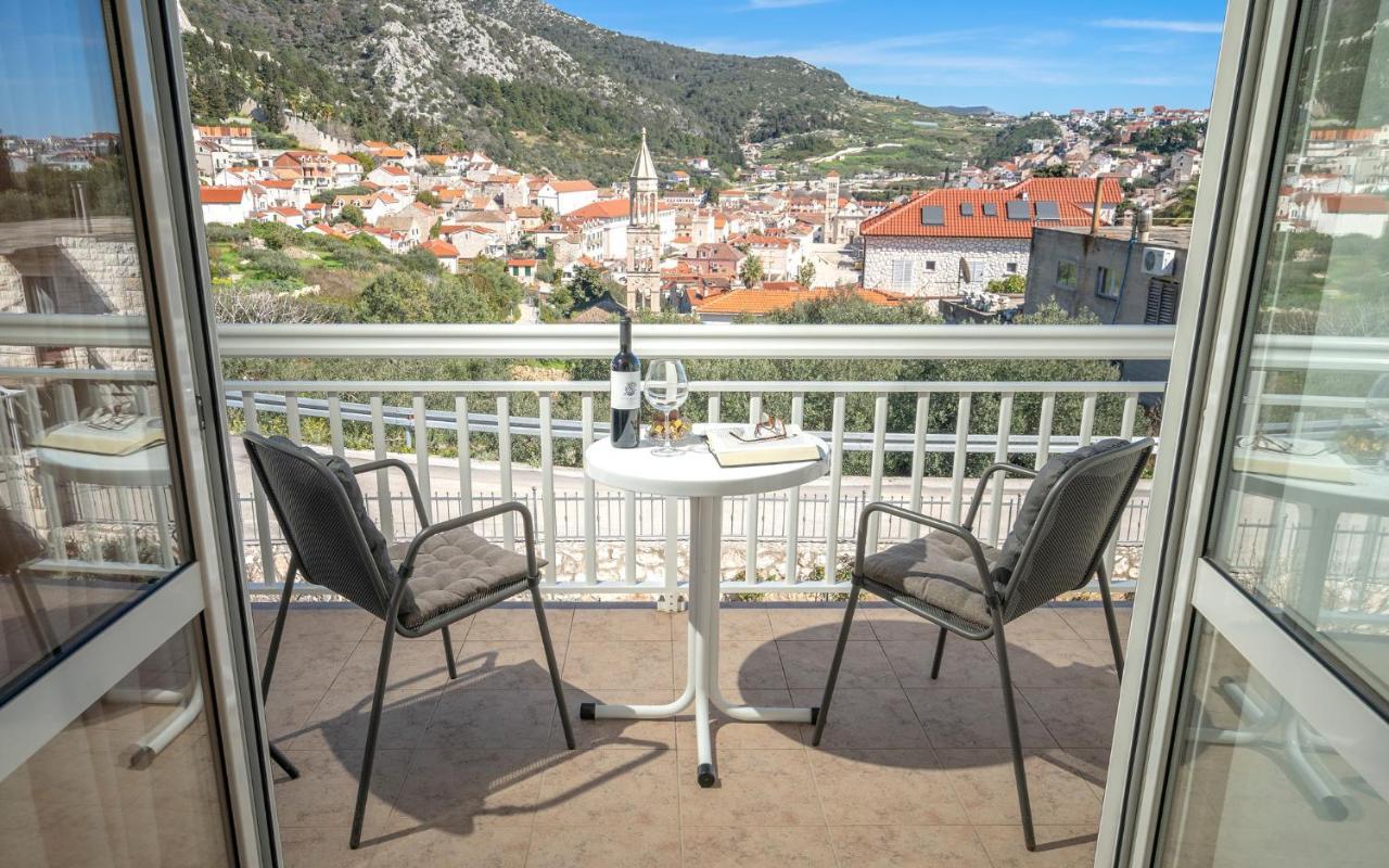 Novak Guesthouse - Zf Hvar Hvar Town Bagian luar foto