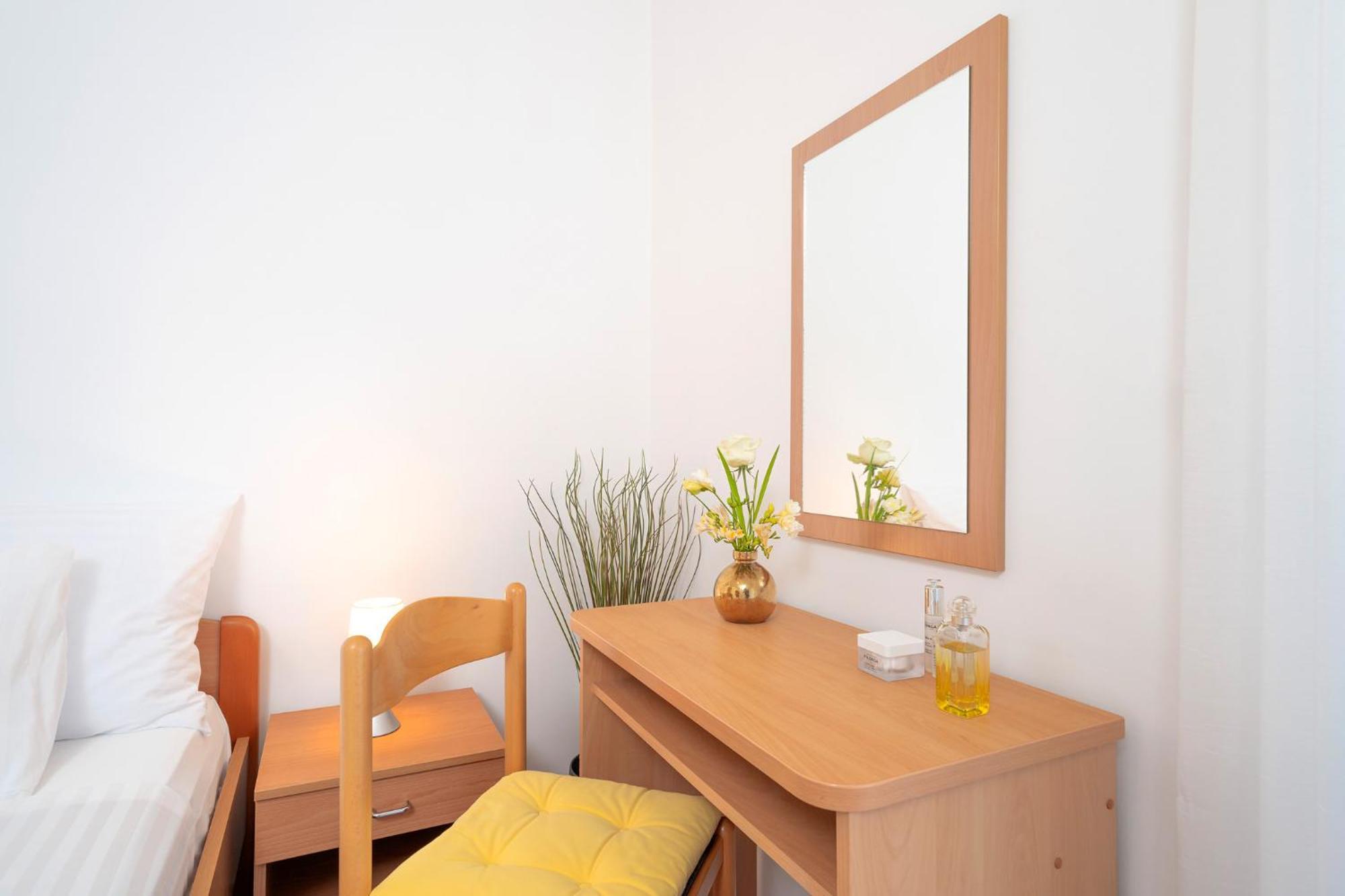 Novak Guesthouse - Zf Hvar Hvar Town Bagian luar foto